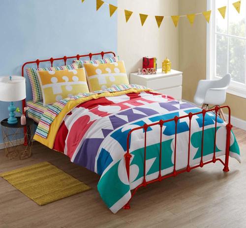 Smarts and Crafts Home Kids Rainbow Alphabet Microfiber Multicolor 2-Piece Comforter Set, Twin/Twin XL